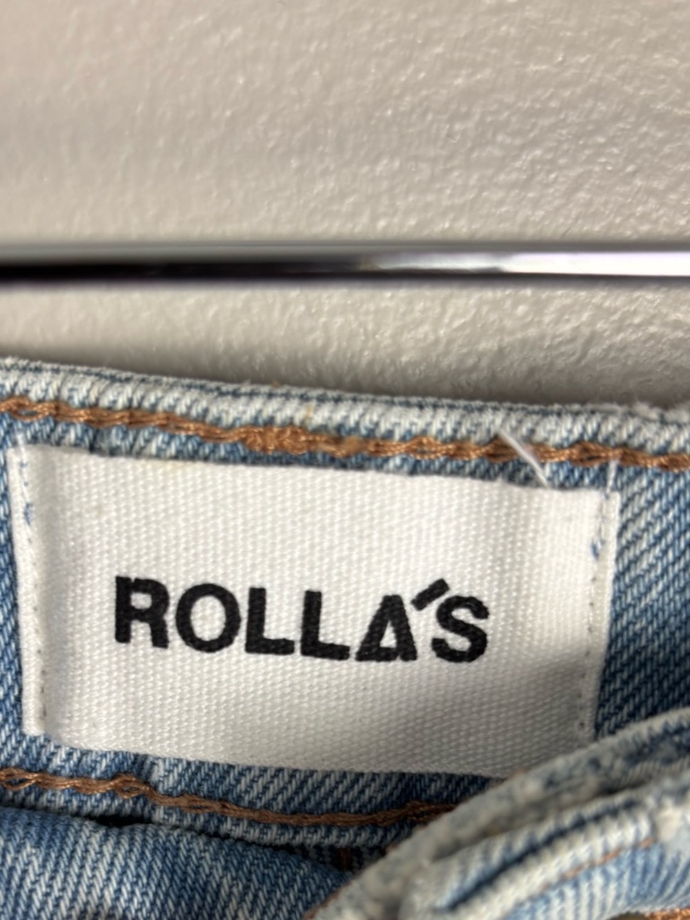 ROLLA'S Dusters High Rise Slim Light Wash Layla Bleach Distressed Denim Shorts - Picture 11 of 14